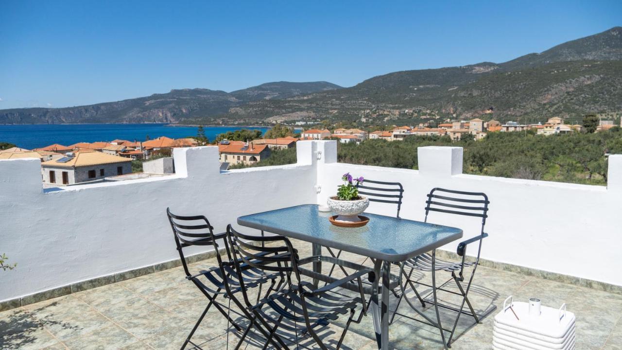Stella Rooms Kardamyli Exterior photo