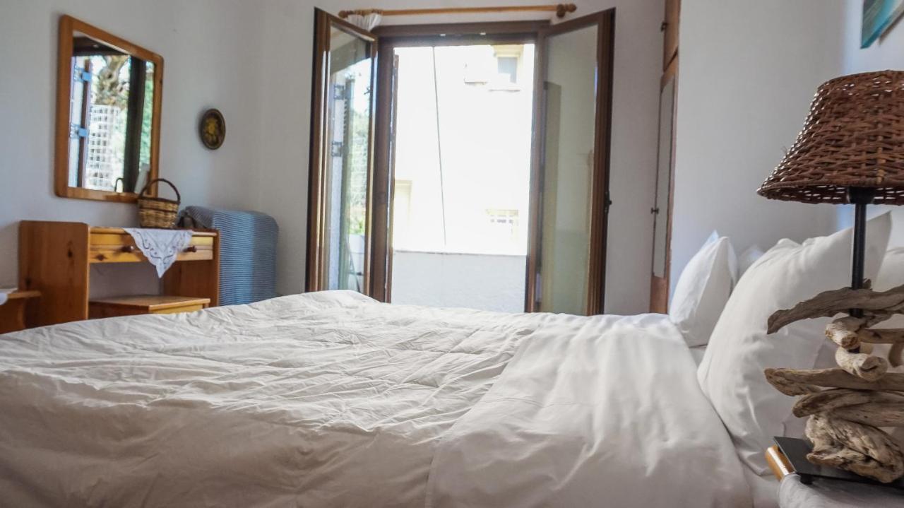 Stella Rooms Kardamyli Exterior photo